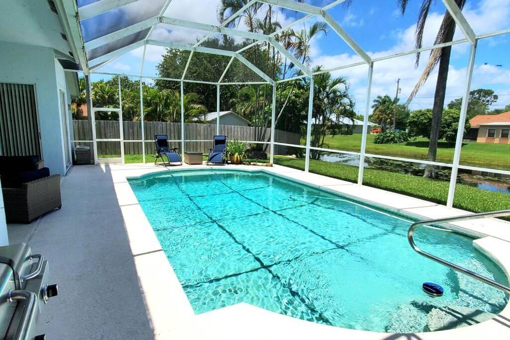 Our Beautiful Florida Vacation Home With Heated Pool Port St. Lucie Екстер'єр фото