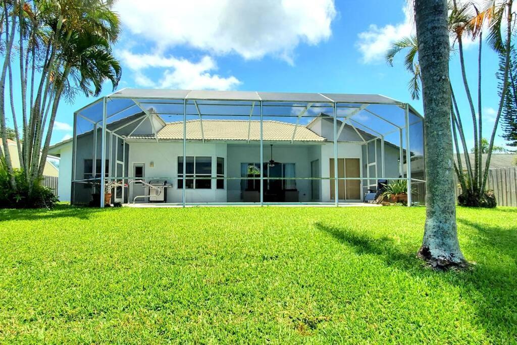 Our Beautiful Florida Vacation Home With Heated Pool Port St. Lucie Екстер'єр фото